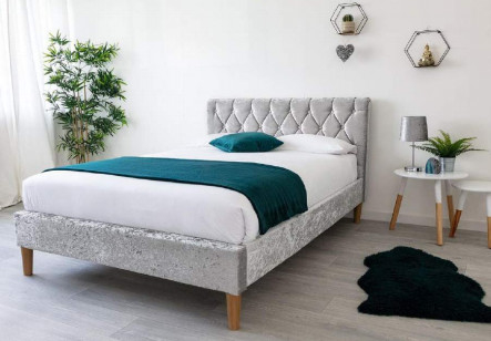 Marco tapizado de la cama de la madera contrachapada con el cabecero de los botones de Dimond