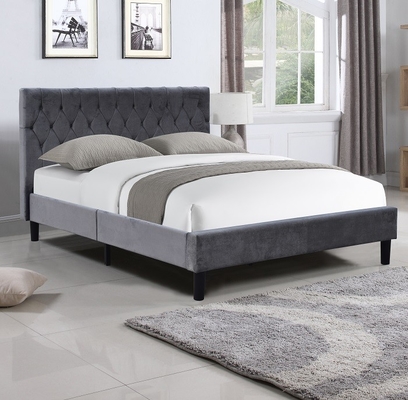El tamaño Grey Upholstered Bed Frame With de la reina empenachó el cabecero de los botones