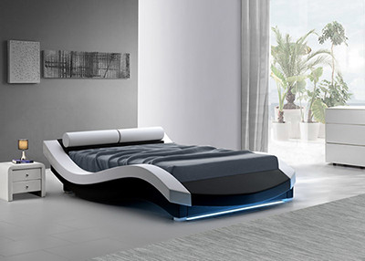 Cama romántica de los pares de la PU de la reina del tamaño del dormitorio de la madera contrachapada suave de los muebles con la luz del LED