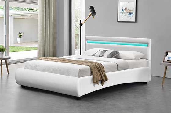 Marco blanco de la cama del cuero de la PU del OEM con forma de la curva de la luz del LED