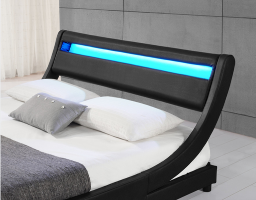 La madera contrachapada LED tapizó el marco de cuero negro de la cama matrimonial de la PU del cabecero de la luz de la cama
