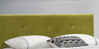 La crema verde empenachada machacó el marco doble de la cama del cabecero de la almohada del terciopelo